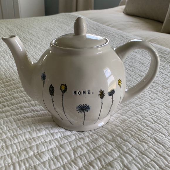 Rae Dunn HOMELINE tea pot